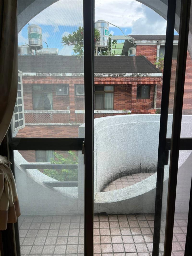 山腳401獨陽可寵高應大正修文藻📞愛窩,愛窩 iwow house