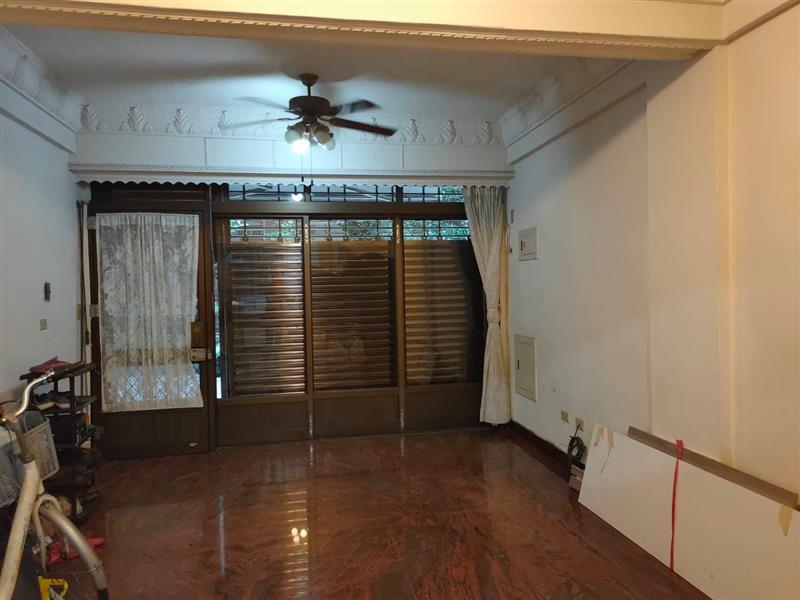 錦田路近捷運學區✨稀有大透天整棟出租/可店住 📞愛窩,愛窩 iwow house