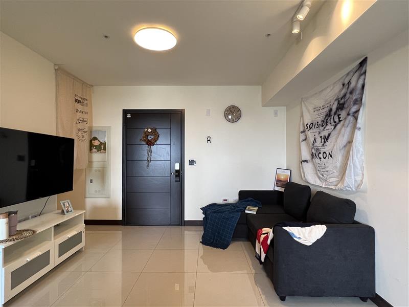 遼寧三中都景觀2房含車後驛捷運高鐵愛窩,愛窩 iwow house
