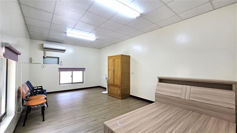仁愛一樓可伙採光房近樹人東方設計📞愛窩,愛窩 iwow house