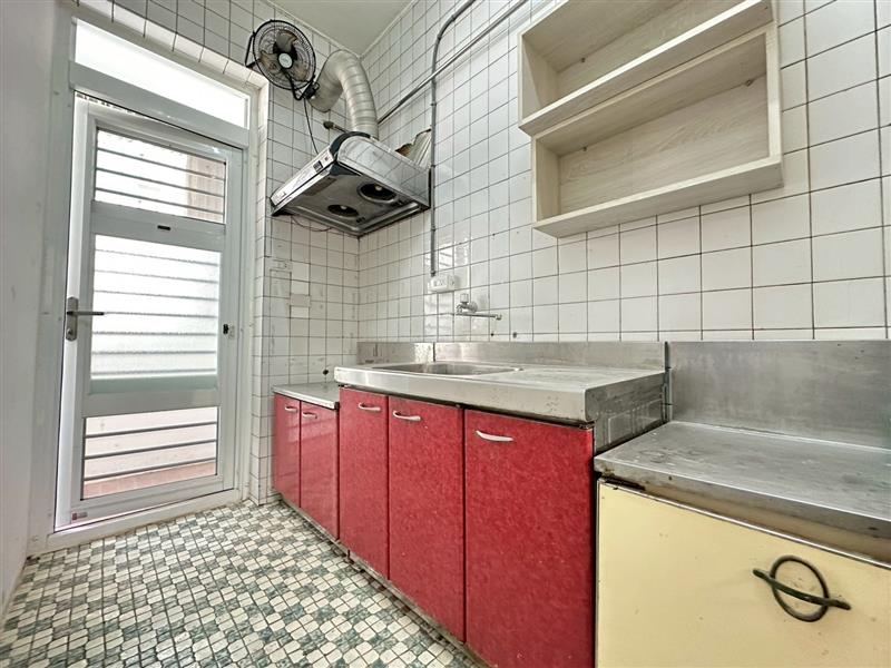 社宅🏠宜昌武慶商圈採光3房萌寵美寓輕軌出站到家近國1愛窩,愛窩 iwow house