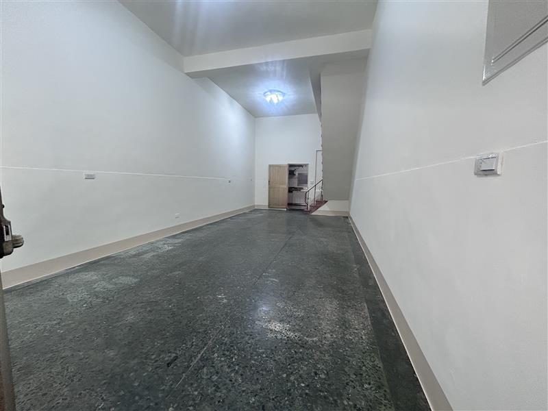 社宅🏠九如一大坪數獨棟透天門口可停車近國1輕軌📞愛窩,愛窩 iwow house