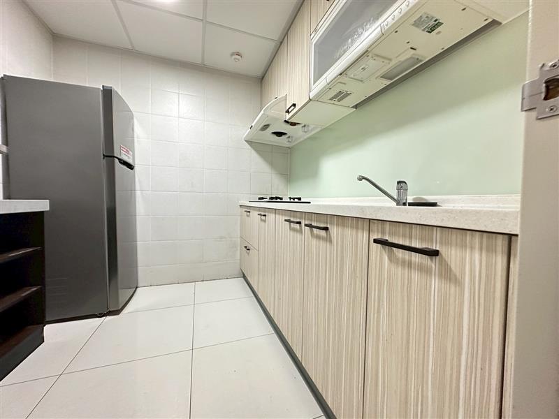 社宅🏠新東一電梯採光2房可寵近青埔火車站捷運站 📞愛窩,愛窩 iwow house