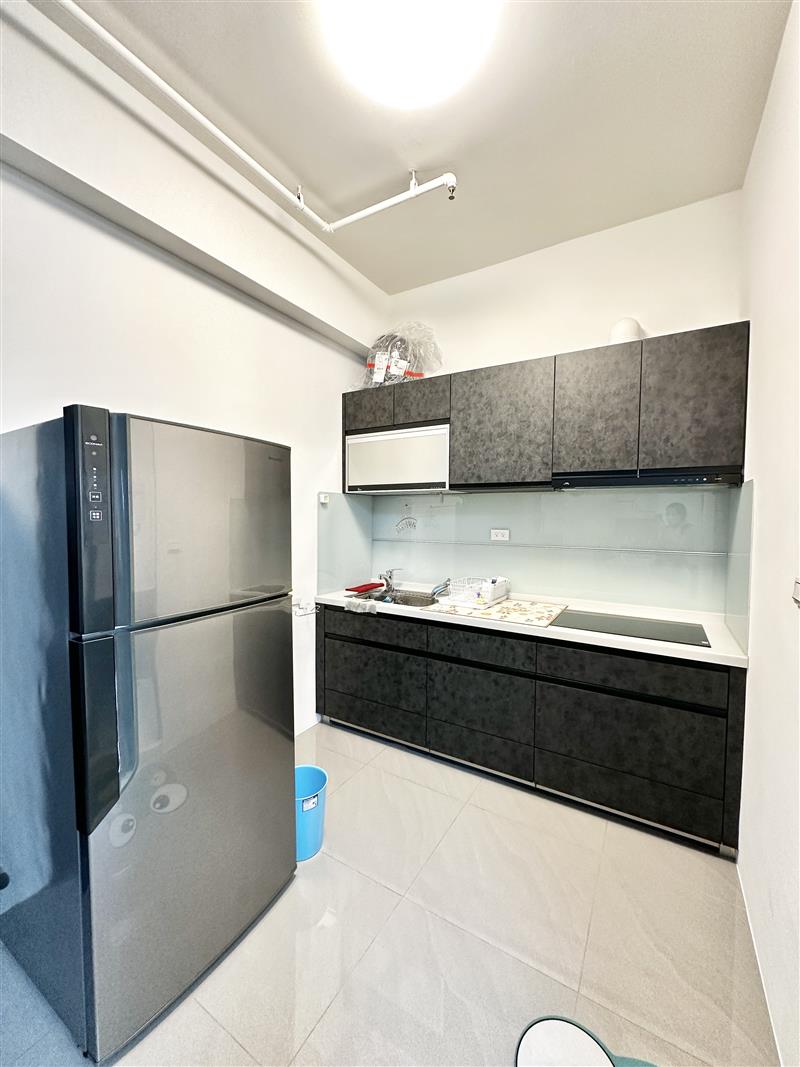 社宅🏠仁武北屋北八卦寮榮總景觀陽台可寵1+1房愛窩,愛窩 iwow house
