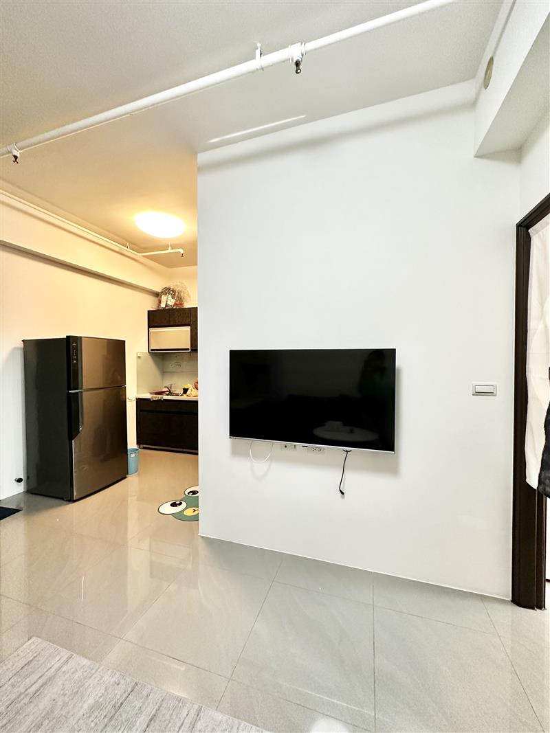 社宅🏠仁武北屋北八卦寮榮總景觀陽台可寵1+1房愛窩,愛窩 iwow house