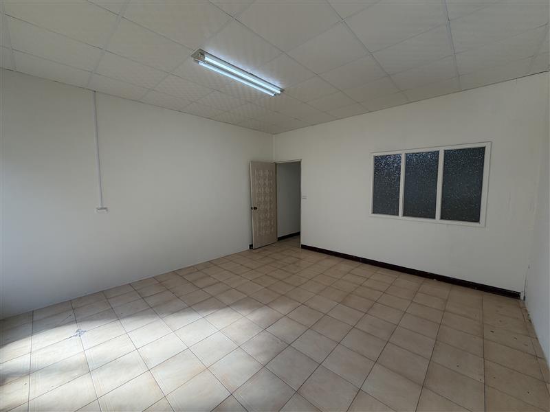 文橫二新崛江商圈萌寵透天三樓店住服飾輕食工作室首選📞愛窩,愛窩 iwow house