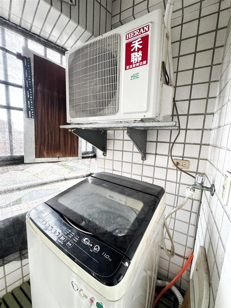 社宅🏠大埤電梯獨立套房近正修科大鳥松溼地公園📞愛窩,愛窩 iwow house