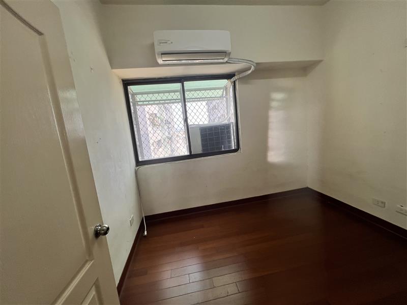 社宅🏠翠屏電梯採光3房近義守大學📞愛窩,愛窩 iwow house