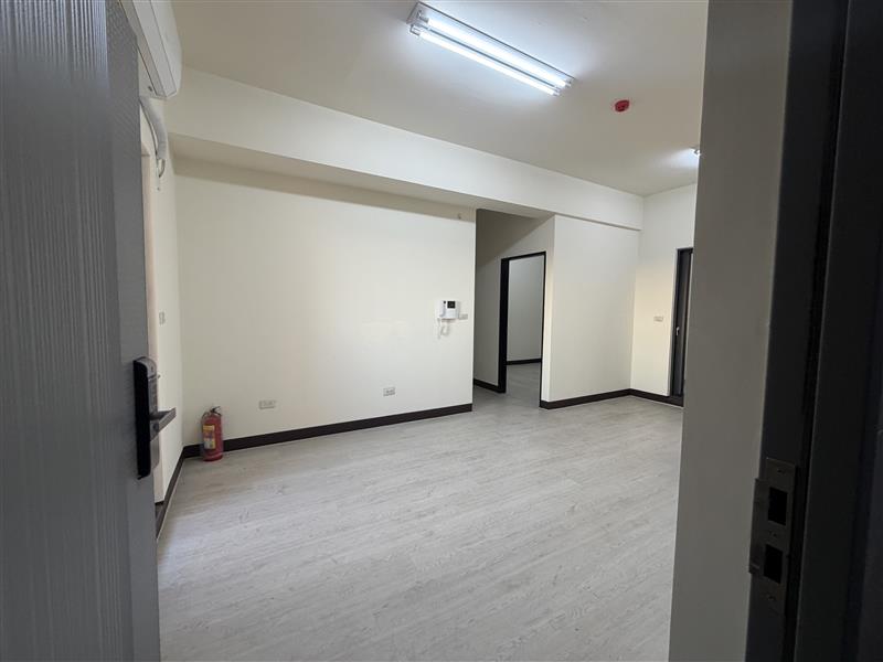 社宅🏠中門輕屋齡電梯採光貓寵3房近台17工業區📞愛窩,愛窩 iwow house