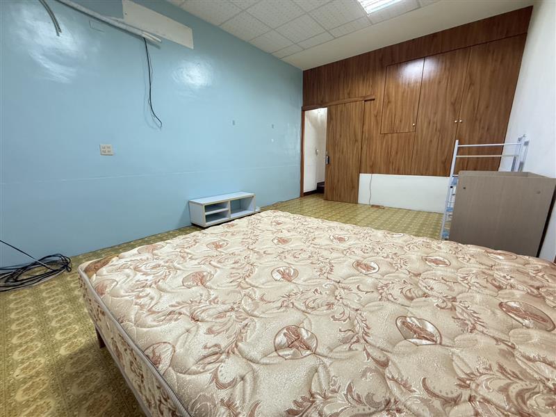社宅🏠長明後驛商圈可寵大空間近高雄車站📞愛窩,愛窩 iwow house