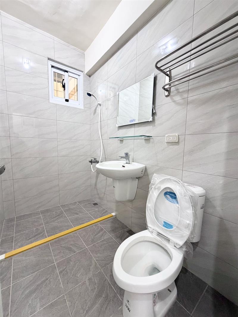 社宅🏠民族一採光3房美寓家具家電齊全近高醫火車📞愛窩,愛窩 iwow house