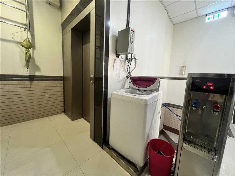 光華一701電梯獨套傢俱齊全近光華夜市📞愛窩,愛窩 iwow house