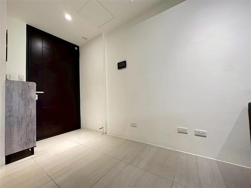 社宅🏠文康巨蛋商圈輕屋齡萌寵電梯採光3房近巨蛋瑞豐📞愛窩,愛窩 iwow house