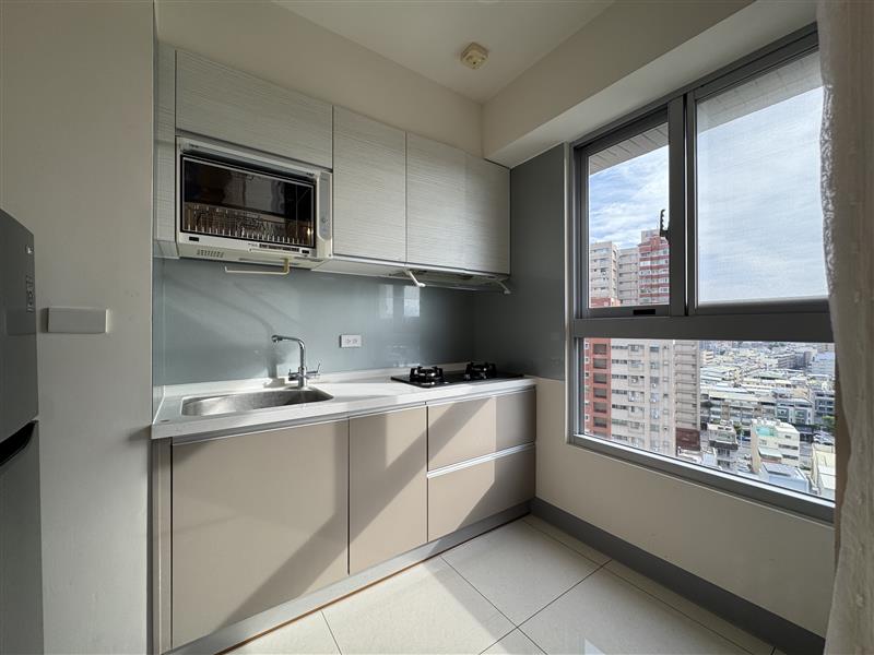 文學電梯萌寵採光2房近左營高鐵捷運📞愛窩,愛窩 iwow house