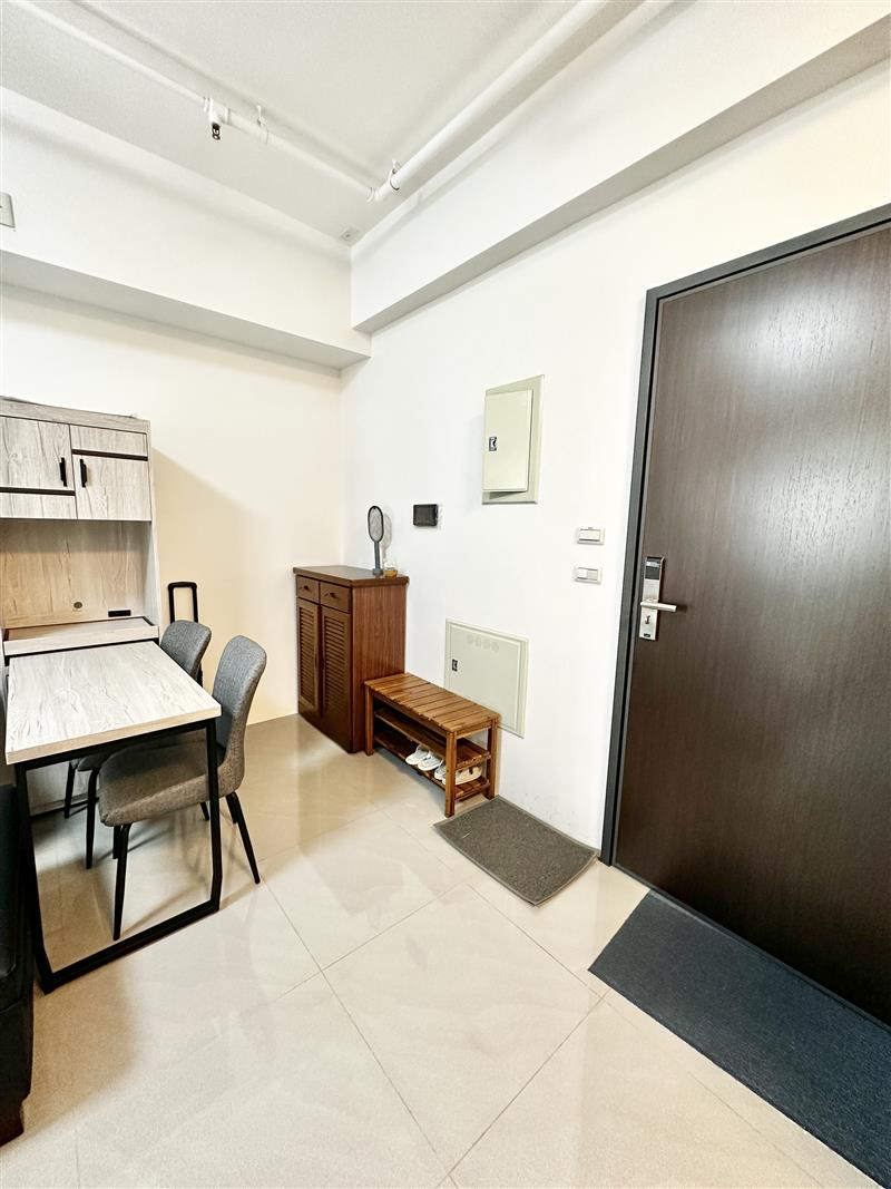社宅🏠仁武北屋北八卦寮榮總景觀陽台可寵1+1房愛窩,愛窩 iwow house