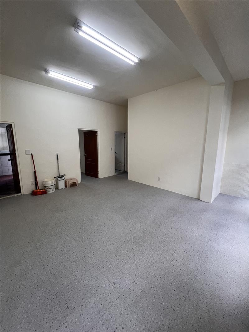 軍校公寓3+4樓7房空屋近世運捷運台積加工區📞愛窩,愛窩 iwow house