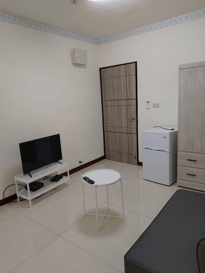 遼寧一5C熱河商圈貓寵採光近高雄車站📞愛窩,愛窩 iwow house