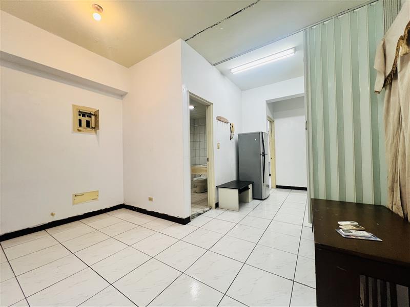 社宅🏠苓中亞灣電梯2房高流旅運中心輕軌愛窩,愛窩 iwow house