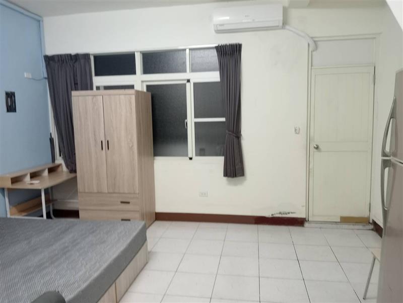 水管301獨洗陽台大坪套房近台塑📞愛窩,愛窩 iwow house