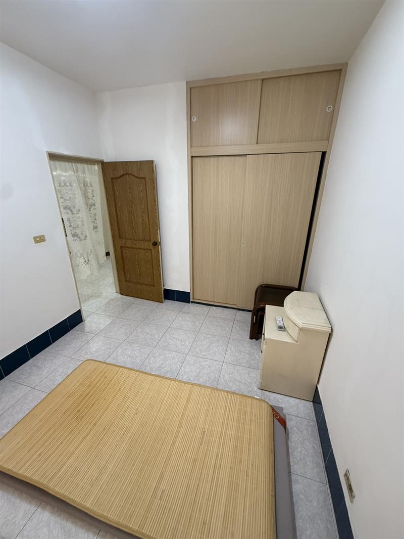 社宅🏠仁怡一仁武商圈萌寵三樓透天車庫4房含地下室📞愛窩,愛窩 iwow house