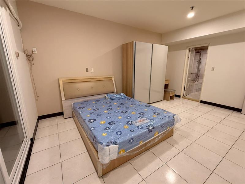 社宅🏠大順一農16輕軌站口貓寵電梯4房近巨蛋捷運📞愛窩,愛窩 iwow house