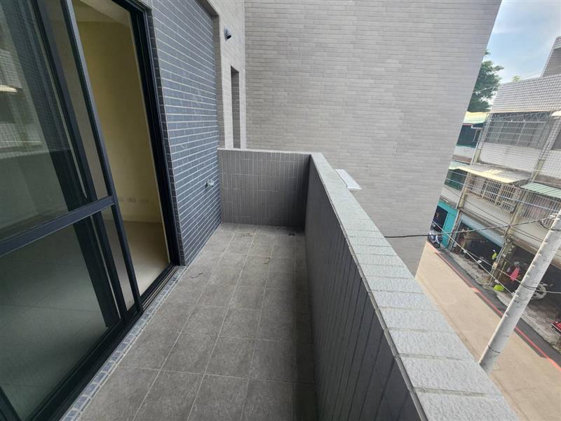 久堂路邊店面全新完工美墅近九曲堂火車站📞愛窩,愛窩 iwow house