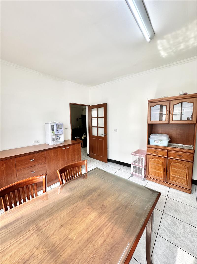 社會住宅🏠文恩高鐵商圈採光3房榮總愛窩,愛窩 iwow house