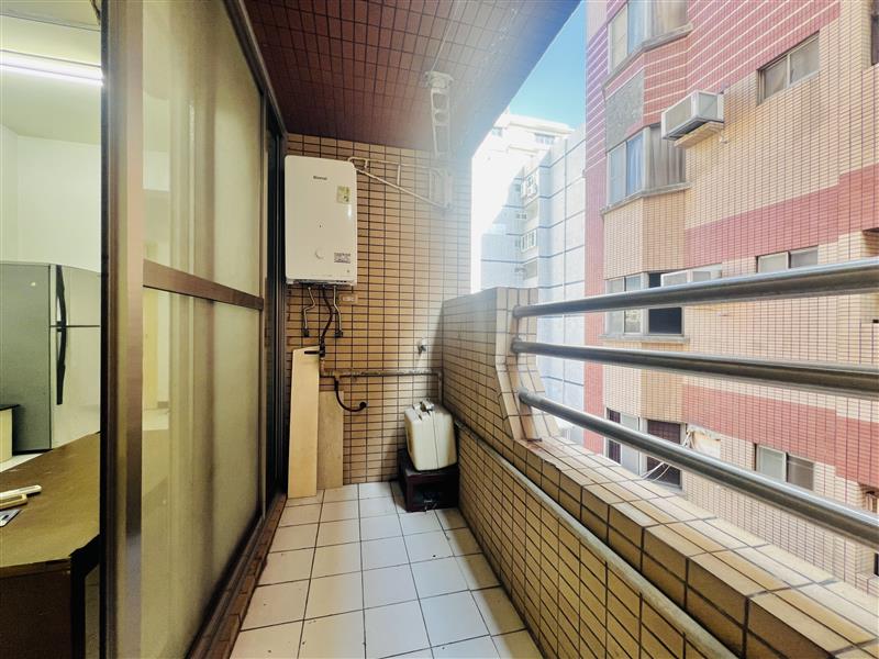 社宅🏠苓中亞灣電梯2房高流旅運中心輕軌愛窩,愛窩 iwow house