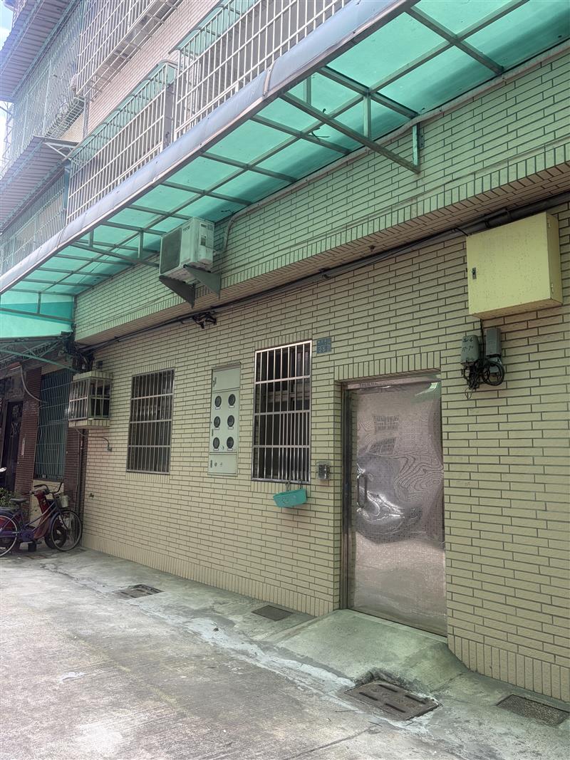 松江高醫商圈稀有採光室內機車近後驛捷運站📞愛窩,愛窩 iwow house