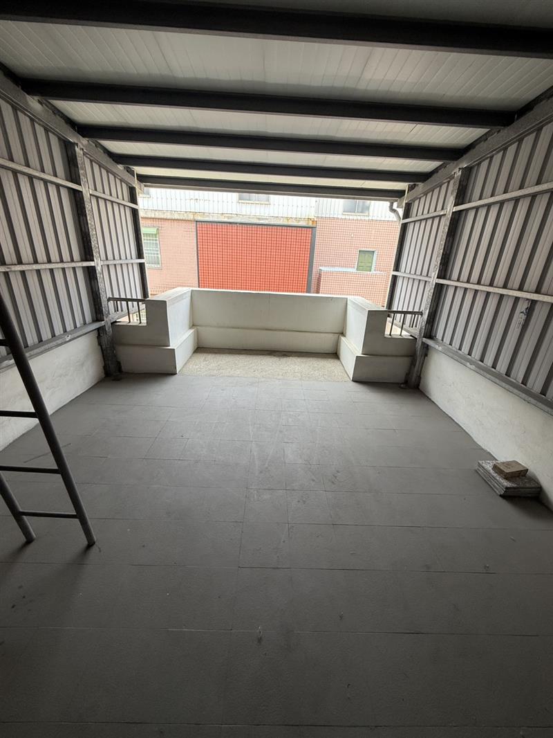社宅🏠仁怡一仁武商圈萌寵三樓透天車庫4房含地下室📞愛窩,愛窩 iwow house