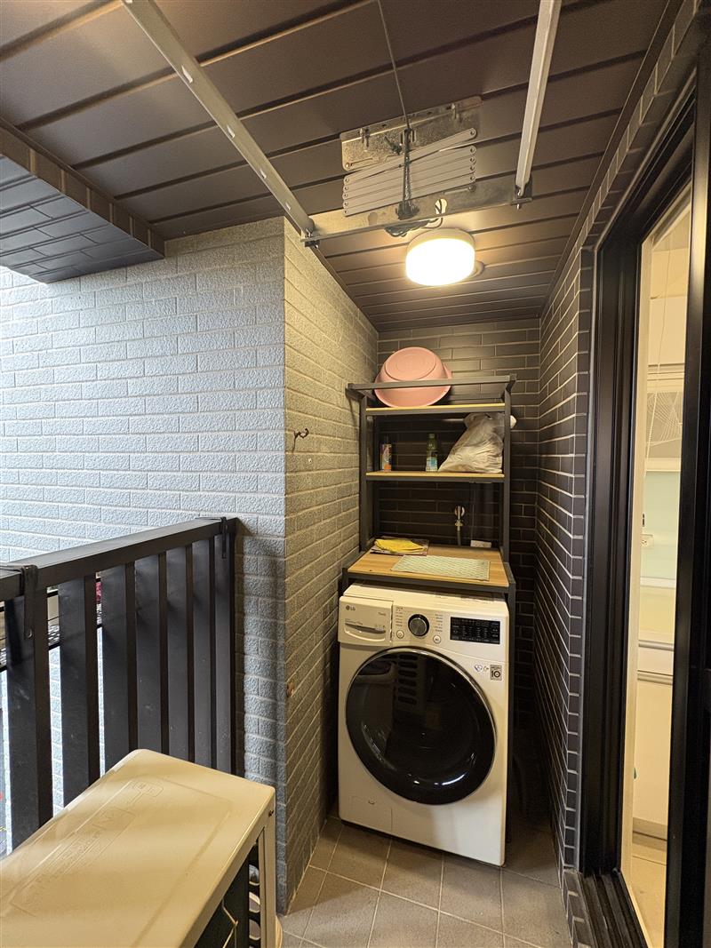 社宅🏠三多二輕屋齡電梯輕軌3房平車近武廟輕軌國1📞愛窩,愛窩 iwow house