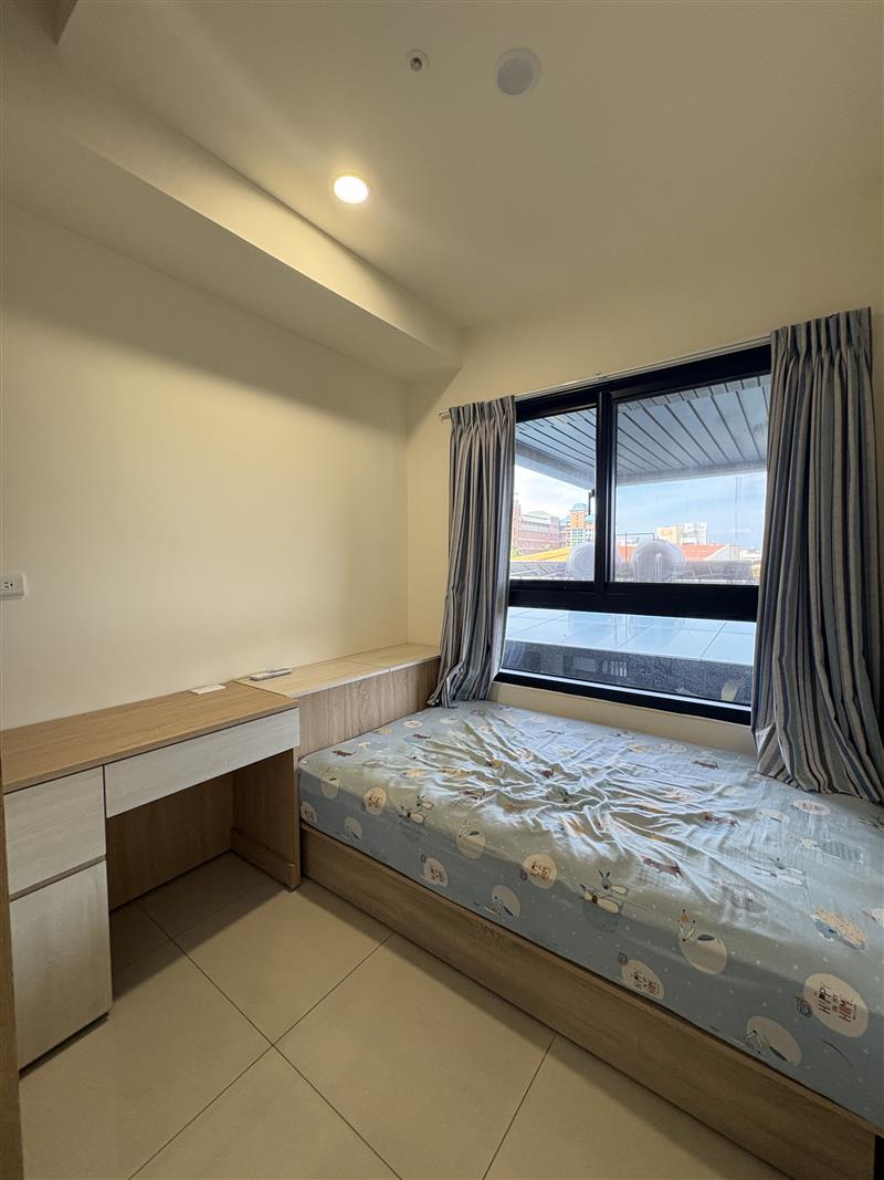 社宅🏠三多二輕屋齡電梯輕軌3房平車近武廟輕軌國1📞愛窩,愛窩 iwow house
