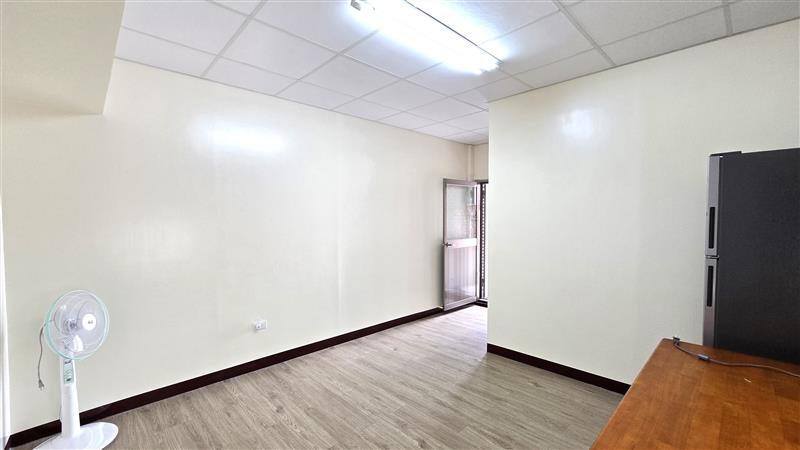 仁愛一樓可伙採光房近樹人東方設計📞愛窩,愛窩 iwow house