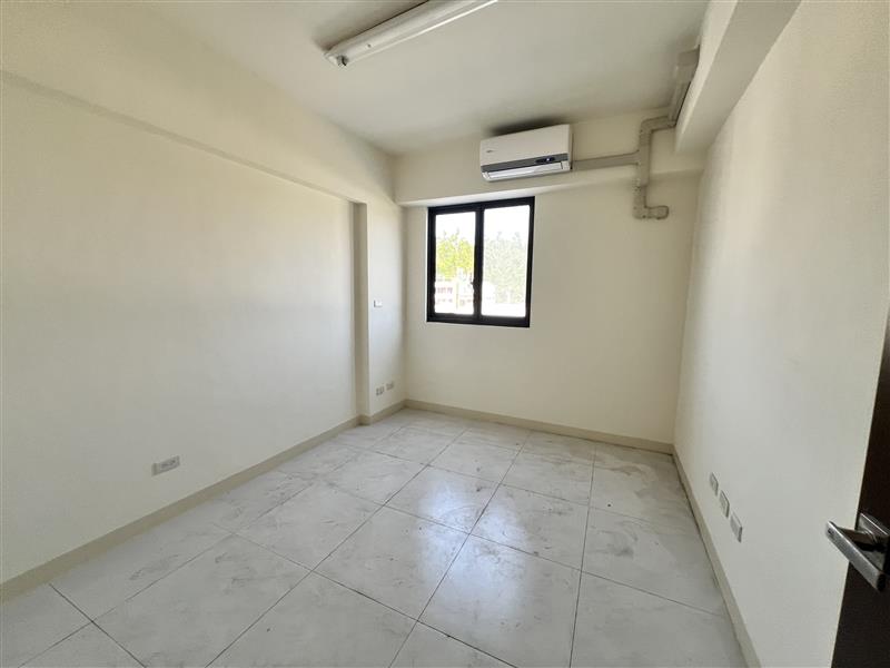 高鳳孔鳳商圈車庫透天採光大4房近草衙捷運站📞愛窩,愛窩 iwow house