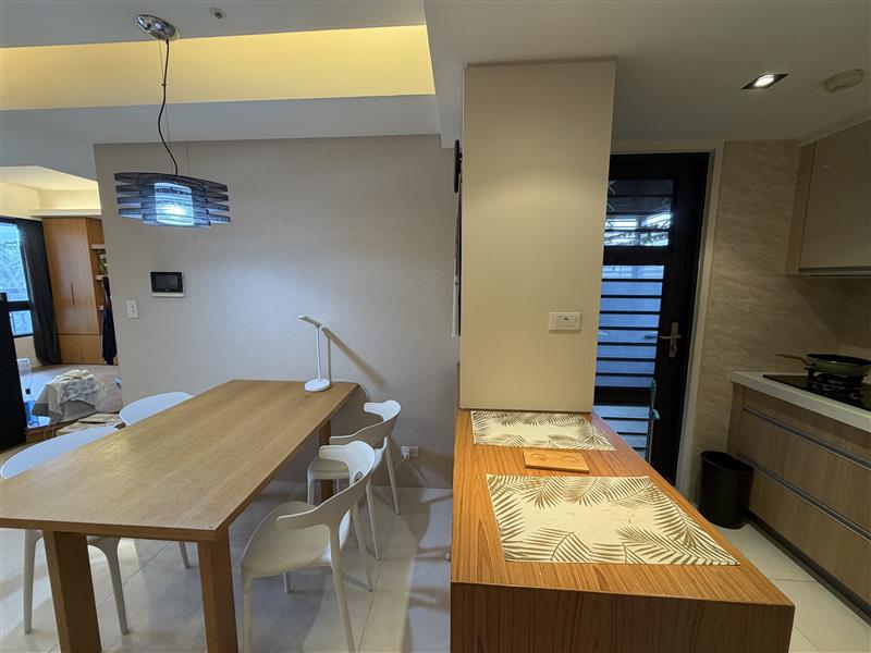 社宅🏠土庫二12精緻住宅電梯2+1房家樂福都會公園愛窩,愛窩 iwow house