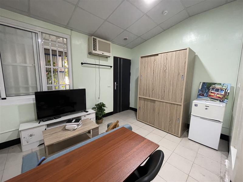 林森一5C電梯貓寵套房近美麗島📞愛窩,愛窩 iwow house