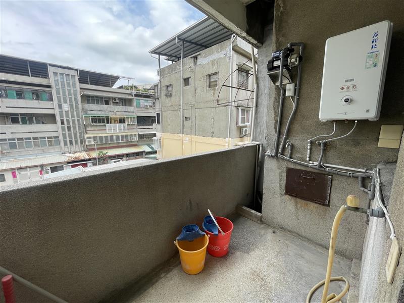 社會住宅🏠武營台碱新村3房近衛武營愛窩,愛窩 iwow house