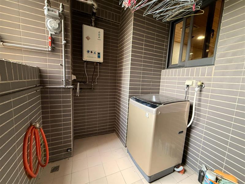 社宅🏠中華二中都可寵景觀2房車位近輕軌高美館📞愛窩,愛窩 iwow house