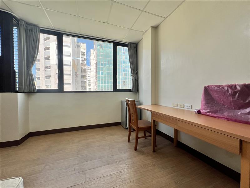 光華一701電梯獨套傢俱齊全近光華夜市📞愛窩,愛窩 iwow house