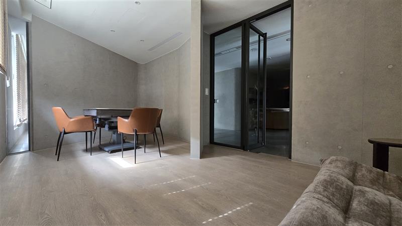 社宅🏠翠亨北五甲商圈全新電梯3房前鎮高中捷運愛窩,愛窩 iwow house