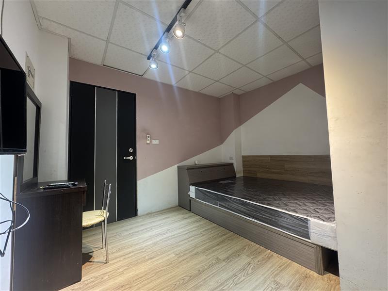 義仁102貓寵套房近義華路國1📞愛窩,愛窩 iwow house