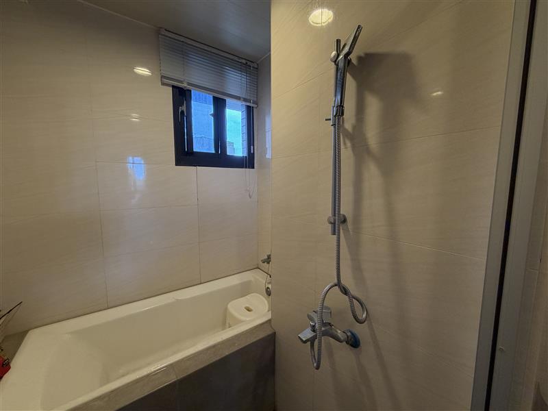 社宅🏠土庫二12精緻住宅電梯2+1房家樂福都會公園愛窩,愛窩 iwow house