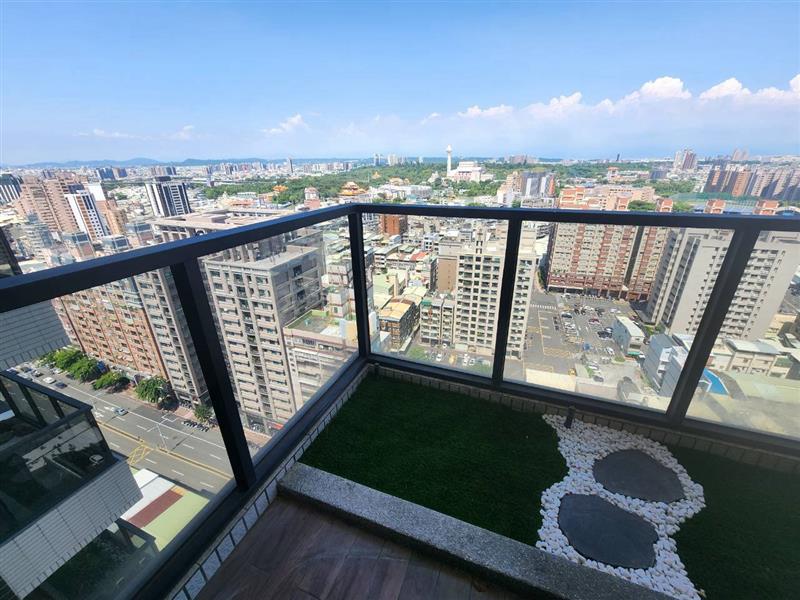 社宅🏠鼎強輕屋齡景觀可寵2房車位近文藻國1巨蛋📞愛窩,愛窩 iwow house