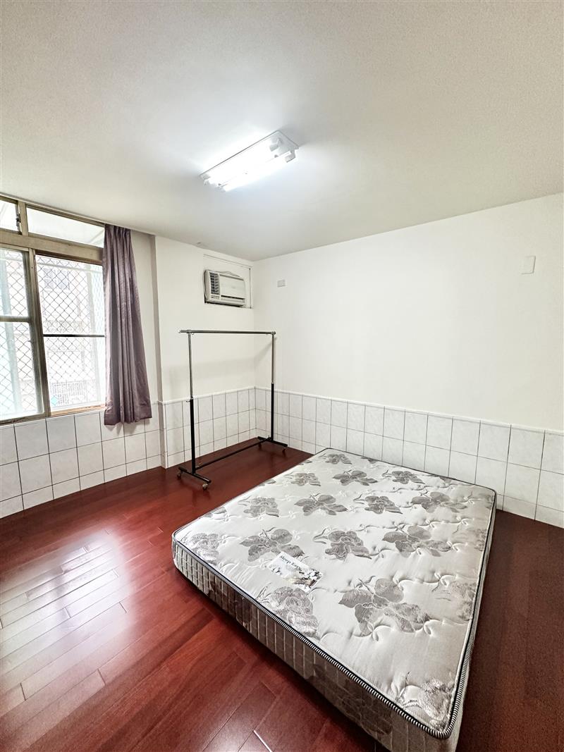 社會住宅🏠文恩高鐵商圈採光3房榮總愛窩,愛窩 iwow house
