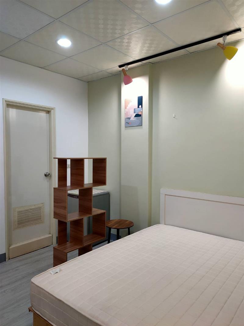 博愛一301家具陽台獨洗近好市多📞愛窩,愛窩 iwow house