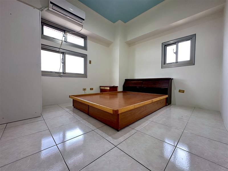 社宅🏠大中二華夏商圈高鐵萌寵電梯採光3房近國10📞愛窩,愛窩 iwow house