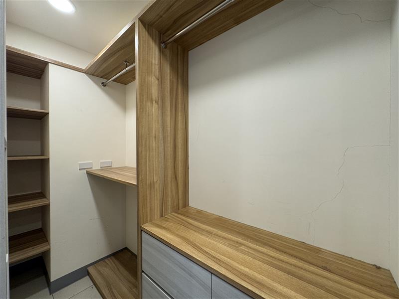 文學電梯萌寵採光2房近左營高鐵捷運📞愛窩,愛窩 iwow house