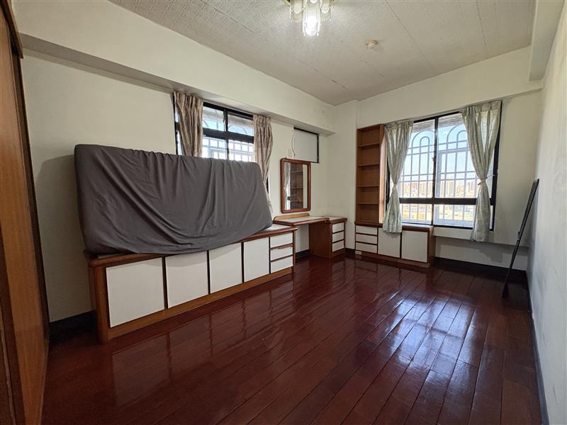 社宅🏠新田新崛江電梯採光2+1房近新興高中捷運📞愛窩,愛窩 iwow house