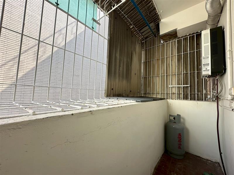 社宅🏠宜昌武慶商圈採光3房萌寵美寓輕軌出站到家近國1愛窩,愛窩 iwow house