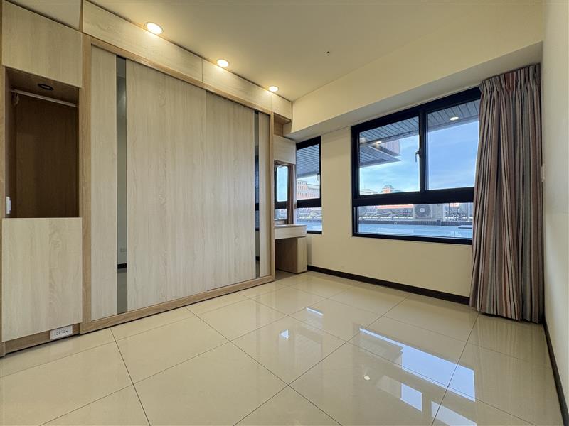社宅🏠三多二輕屋齡電梯輕軌3房平車近武廟輕軌國1📞愛窩,愛窩 iwow house